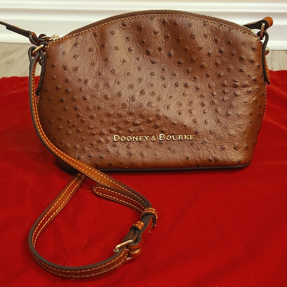 Dooney & Bourke Pebble Brown Leather Women's Bag